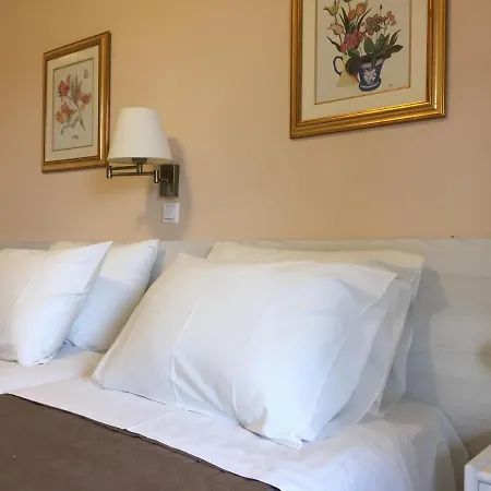 Tina Country * Acharavi (Corfu)